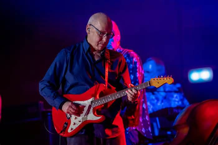 Mark Knopfler Gathers Every Guitar God for New Animated Video