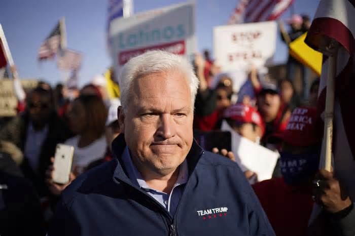 Matt Schlapp, chairman of the American Conservative Union, leaves after speaking at a news conference outside of the Clark County Election Department, Sunday, Nov. 8, 2020, in North Las Vegas. (AP Photo/John Locher) (Photo: via Associated Press)