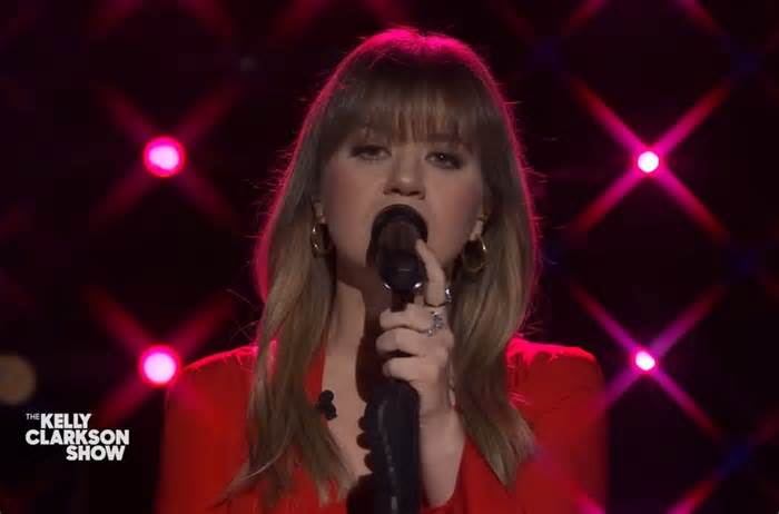 Kelly Clarkson Turns Up the Emotion for Cover of Billie Eilish's ‘What Was I Made For?'