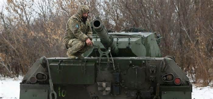 With Hundreds Of German- And Polish-Made Tanks And Fighting Vehicles Arriving, Ukraine Now Needs Ammo, Sappers And Staff