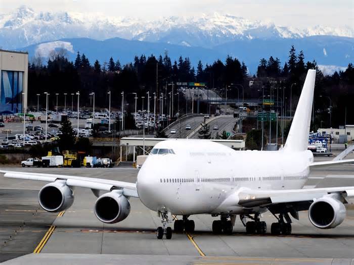 The planemaker's largest and highest-performing passenger variant is the 747-8i.