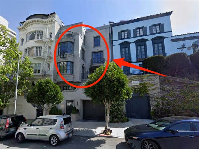 3 years ago, this swanky San Francisco house sold for $20 million. It just changed hands again — for half the price.