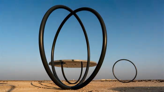 These mind-bending mirrors have appeared in Qatar’s desert. Here’s why