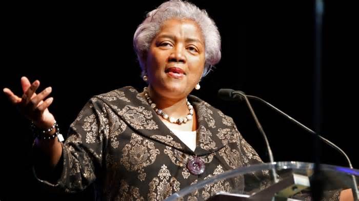 Brazile: GOP doesn’t have ‘guts’ to say Trump is unfit for office