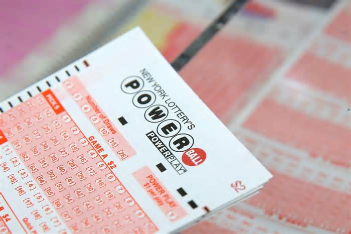 A ticket for the U.S. lottery Powerball sits on a counter in a store on Kenmare Street in Manhattan, New York, U.S., February 22, 2017. REUTERS/Andrew Kelly