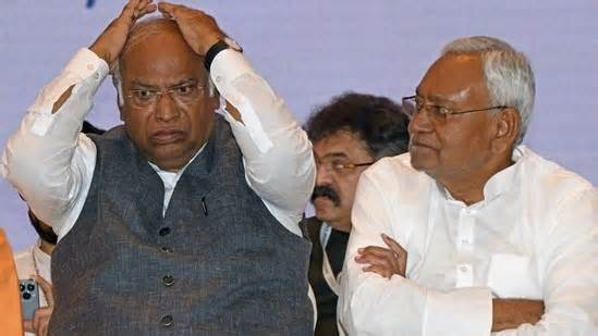 Congress president Mallikarjun Kharge and Bihar chief minister Nitish Kumar.