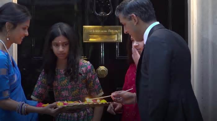 Rishi Sunak lights candles in Downing Street to mark Diwali