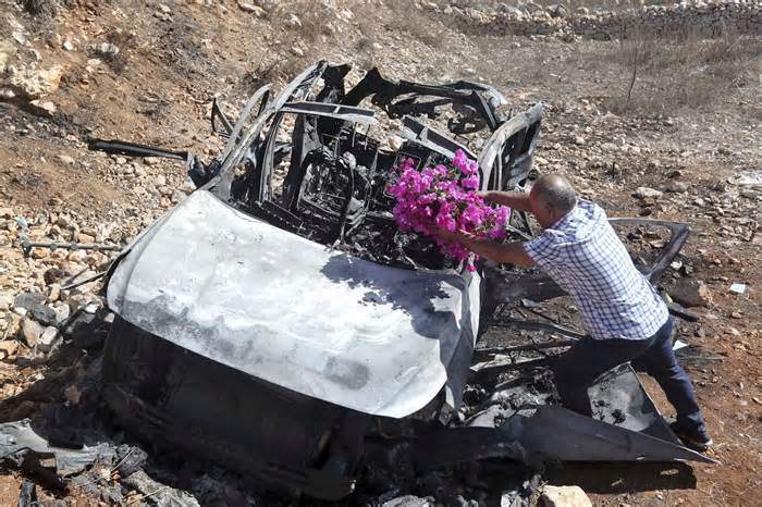 3 children, woman killed by Israeli airstrike in south Lebanon