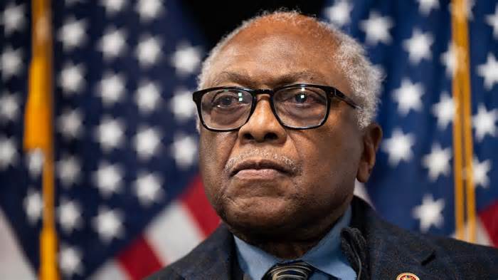 Jim Clyburn steps down from House Democratic leadership role