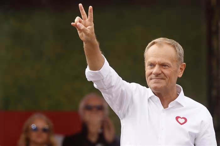 Back during his time in Brussels, Donald Tusk was called a “Russia hawk,” who tried to convince his friend and Germany’s then-Chancellor Angela Merkel to harden up on Moscow after Crimea was annexed in 2014.