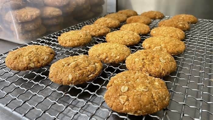 Anzac biscuits have a strict recipe in this CWA kitchen. Here are the bakers' dos and don'ts