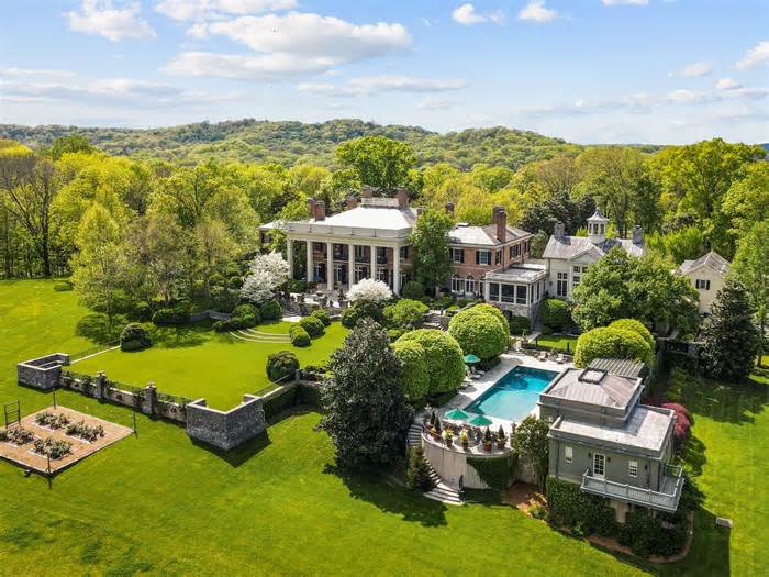 The Frist Family Sells Tennessee’s Most Expensive Home for $32 Million