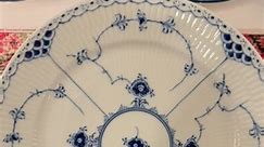 Inspired to post these blue and white vintage china patterns from our studio collection thanks to @alexlarosa. Go check out her stunning cake du jour and you’ll see why 🤩 Patterns include: Royal Copenhagen - Blue Fluted Mason’s Denmark Myott Finlandia Royal Doulton Yorktown And more! PS—first time filming on a neck camera. I’ll work on my technique for next time 😜 . . . #blueandwhiteforever #blueandwhitehome #blueandwhiteamour #blueandwhitechina #blueandwhite | The Brooklyn Teacup