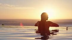 Woman Relaxing Swimming Pool Luxury Hotel: video de stock (totalmente libre de regalías) 1034496914 | Shutterstock
