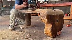 Unique idea of ​​Reusing Old Tree Stumps to Create a Table to Refresh the outdoor Garden