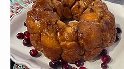 12 Days of Christmas Recipes: 3 holiday favorites: Cinnamon monkey bread, apple-caramel spice poke cake and hot spiced tea