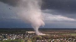 Drone shows incredible view of destructive tornado