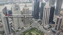 Shanghai Skywalk: 340 meters up and no handrail