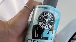 Easily remove paint scuffs with C4 Compound! C4 is our polishing compound developed for fast-cutting paint correction in the shortest time possible. This heavy-cut compound scratch remover finishes down like a polish, removing defects, scratching, acid rain marks, etching, swirling, and holograms. | Chemical Guys