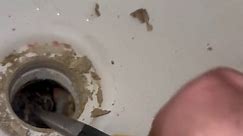Tub drain removal no crossbars #plumbing #apartmentmaintenance | Plumbing