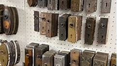 Earlier this year we acquired an incredible collection of door hardware. Adding all of it, pulling from our back stock and a total reorganization has been daunting but we just decided to go for it even if a little at a time. We started with backplates today but maybe got through half... Just the tip of the iceberg but happy how it’s looking. #gottastartsomewhere #justgoforit #antiquedoors #antiquedoorhardware #antiquedoorknob #vintagedoorknobs #vintagedoorhardware #eastlake #norwalk #aestheticst