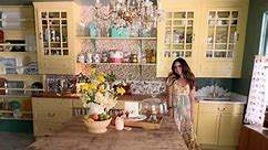 I have not regretted ditching a traditional dining room for a giant walk-in pantry for one second! I’ve always been team: “make your home whatever you want, will use, and need” - forget what everyone else thinks it should be! Plus I gotta have room for all my vintage collections and space to collect more 😂😉 #gatheredlivinghome #gatheredlivingfixerupper . . . . #pantrygoals #pantryorganization #pantrydreams #pantrydesigns #pantryinspo #pantryinspiration #vintage #vintagehome #vintagecollection 