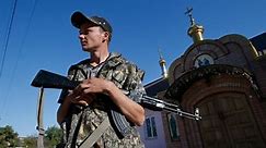 Ukraine and rebels agree to a ceasefire and steps towards ending conflict - video