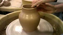 How to properly throw a vase on a pottery wheel