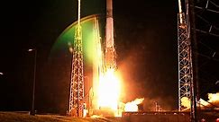 Watch Atlas 5 rocket light up night sky