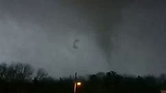 At least 6 dead after tornadoes strike Tennessee, leaving homes destroyed
