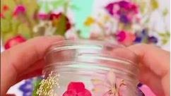 DIY Pressed Flower Jars - tutorial www.hellowonderful.co