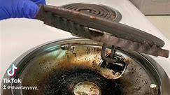 Stove burner cleaned with pinesol and bars keeper friend cleaner. Scrub Soak Scrub! DM for home cleaning services 🫧🧼 #cleanersoftiktok #housecleaning #pinesol #barskeeperfriend #cleanstovetop #happyhouse #cleanvibes #smallbusiness #pinkmoonhomeclean #chapelhill #durham #raleigh #morrisvillenc #pitsboronc #carrboronc #creedmoornc #northcarolina