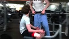 He’s Now Going To Bench 225 #gym #fitness #bench | Leg Drive Bench Press