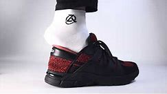 Zeba - Hands Free Sneakers Demonstration Ash White and Obsidian Red