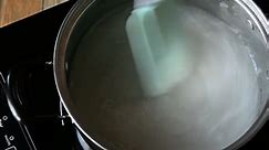 Gelatin mix with hot water for baking on electric stove