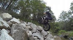 How to ride over rocks on trials bikes︱Cross Training Trials Techniques