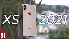 Using the iPhone XS in 2021 - worth it? (Review)