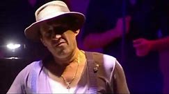 Adriano Celentano - Don't play that song (1977)