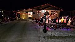 More Christmas lights in Roblin. - Bill's Interesting Things