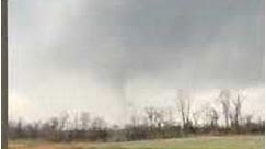 Tornado video from Milton, Kentucky