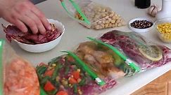Healthy Crockpot Freezer Meals. Packing in Zipper Bags. Save time and energy