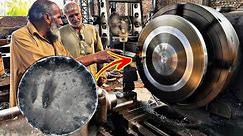 Manual Machining: Veteran Machinists turned Industrial Gearbox Housing Plate with Oldest Lathe
