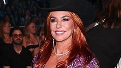 Shania Twain Shuts Down The Stage In An Unbelievable Sheer Bodysuit