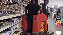 ↔️ “This is how we move Aisle in Home Depot” • 🎥Video Creds: @tiktok | OSHA Is This Safe