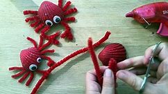 Sea Shell Crafts - Crab Fridge Magnets - DIY Seashell Decoration Ideas