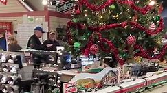 O Scale trains pass at the Chicagoland Lionel Railroad Club’s Christmas Open House | The Steam Channel