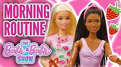 ​@Barbie DIY Strawberry LIP GLOSS 👄 + Barbie's Morning Routine! ❤️ 💫 The Barbie & Barbie Show