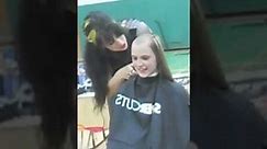 Best Haircuts ✂ - Jaide gets a headshave for "bald for bucks" charity