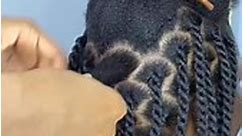 Would you try this invisible root twist? I would.. you? #hairgoals #invisibleweave #hairtutorial #hairstyles #hairdresser #allblackeverything #jumbotwists #twistbraids #braids #big | Simply classic