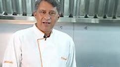 Gas Deep fryer #cheftipu #commercialkitchenequipment #fryers #kitchen #fastfood 042 111 313 106 0332 4313104 www.ambassador.pk | Ambassador commercial Kitchen Equipment